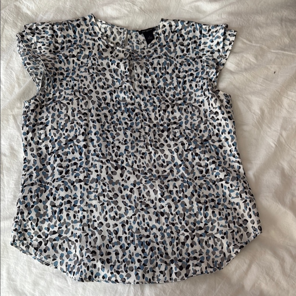 Ann Taylor Ruffle Sleeve Blouse | Abstract Animal Print | Size Small
